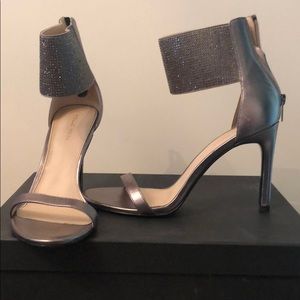 Pelle Moda Bronze Heel